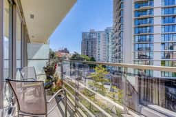 Waterfalls Hotel 504