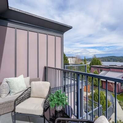 Sooke Harbour Resort Ocean Oasis