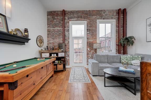 Historical Loft on Yates