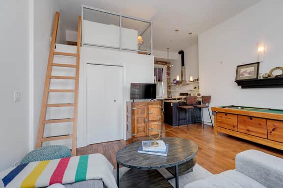 Historical Loft on Yates