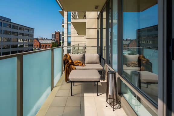 Waterfalls Hotel 707