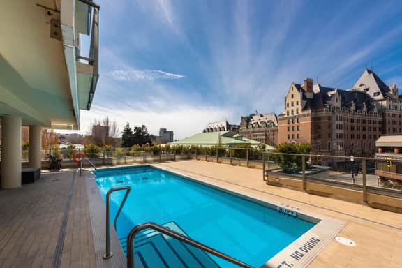 Waterfalls Hotel 1007